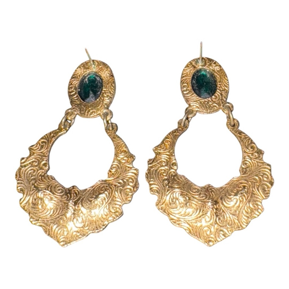 1928 Jewelry Textured Gold Plate Green Rhinestones Vintage 90s doorknockers JB7 - Picture 4 of 4